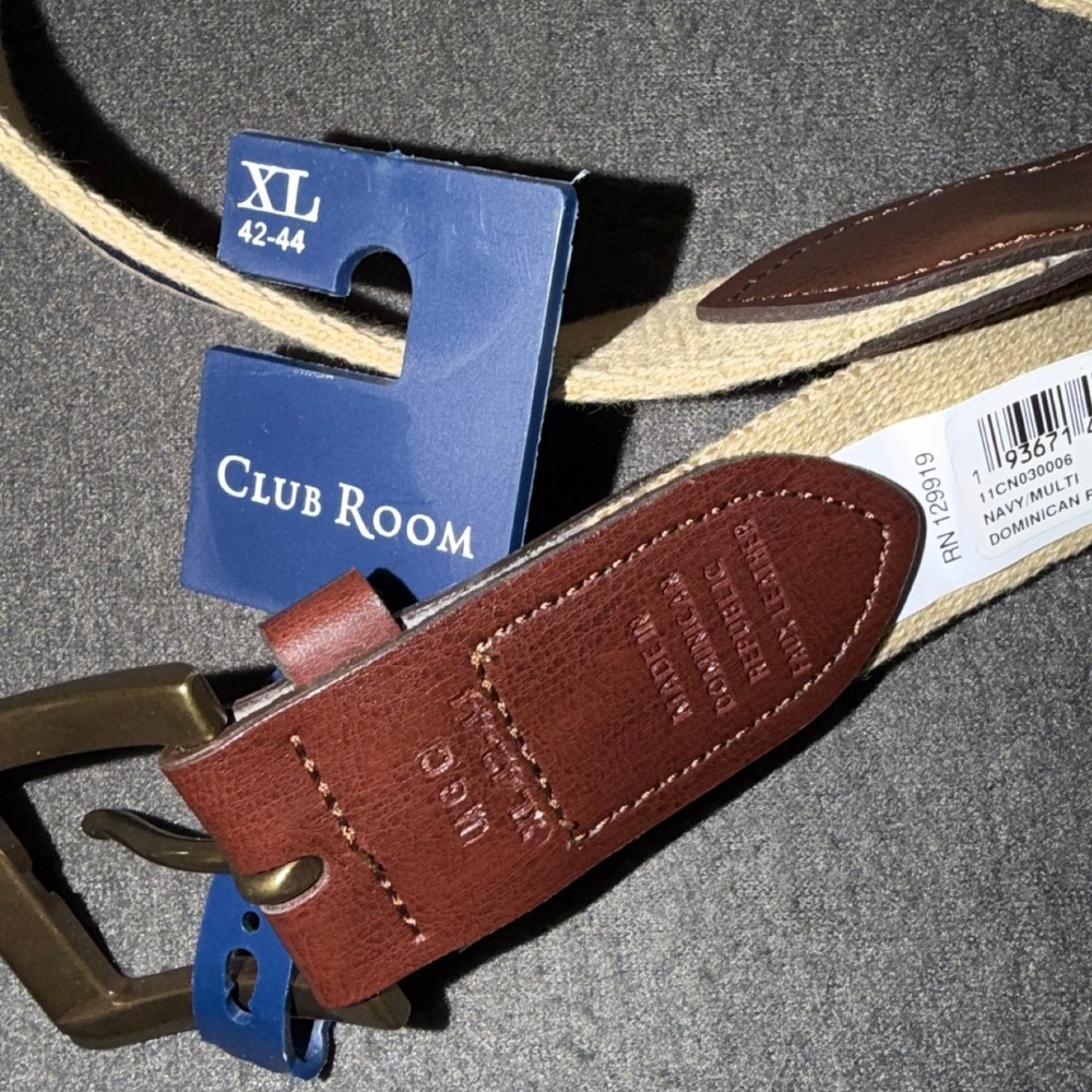 Club Room Mens XL 42-44 Christmas Golden Retriever Ribbon Belt Navy Tan New - Picture 2 of 4